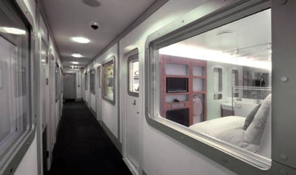 Hotelicopter 內部走廊