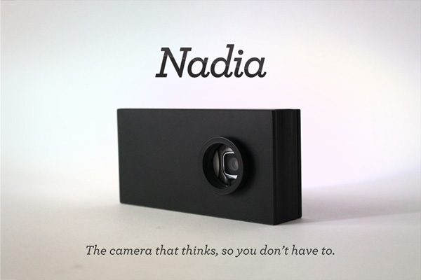 Nadia 為照片評分