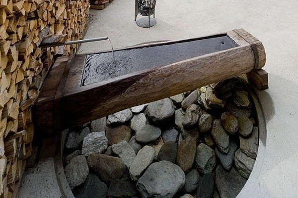 建在山坡上的屋子（三）