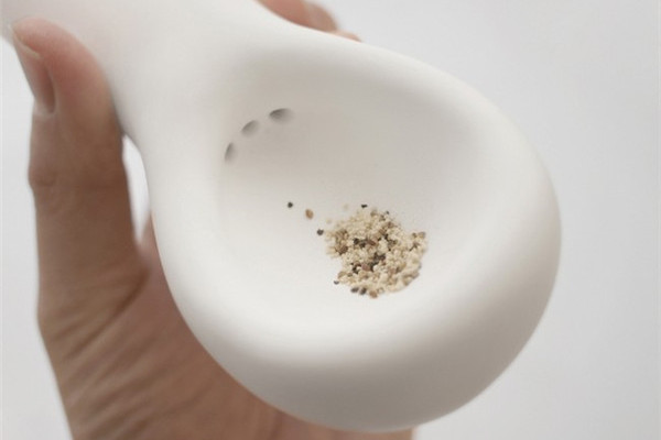 非常實用的量入調味瓶（二）