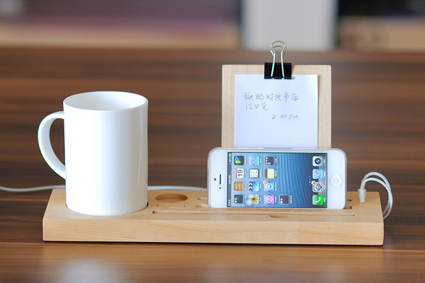 iPhone5 原木底座（二）