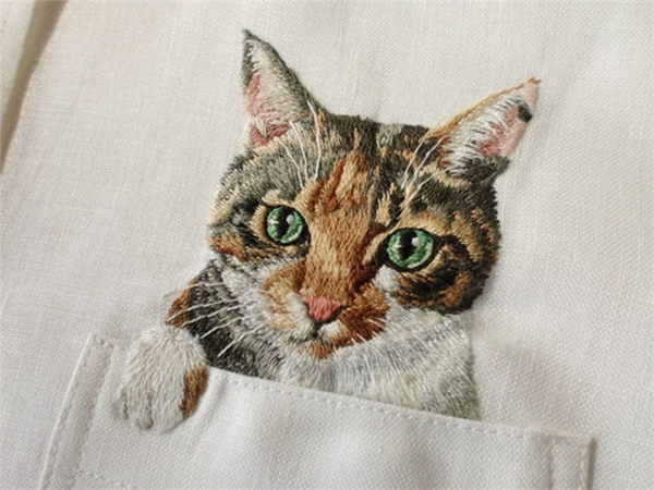 有趣的刺繡襯衫