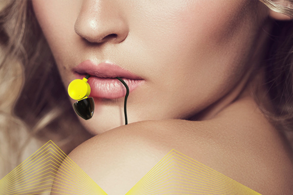 LovePalz 生產的 Ladobi 情色視頻專用耳機